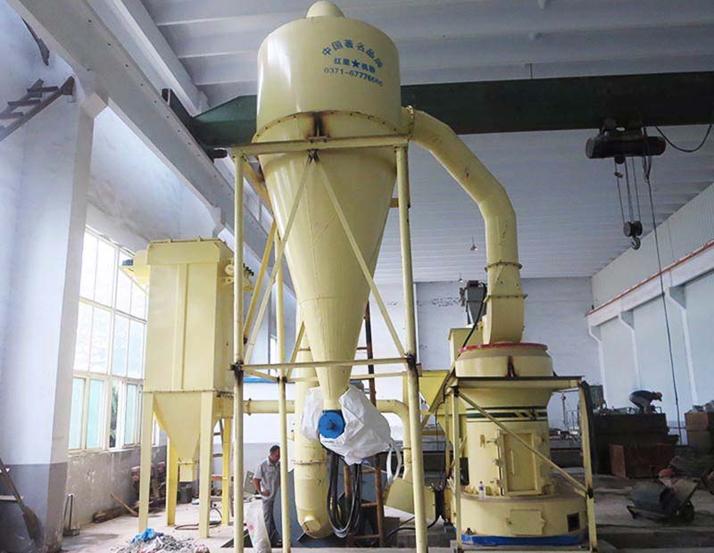 膨潤(rùn)土磨粉生產(chǎn)線 膨潤(rùn)土磨粉生產(chǎn)線