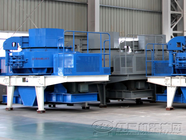 沖擊式制砂機(jī) 沖擊式制砂機(jī)