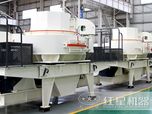 河卵石制沙機(jī)廠家的生產(chǎn)車(chē)間 河卵石制沙機(jī)廠家的生產(chǎn)車(chē)間