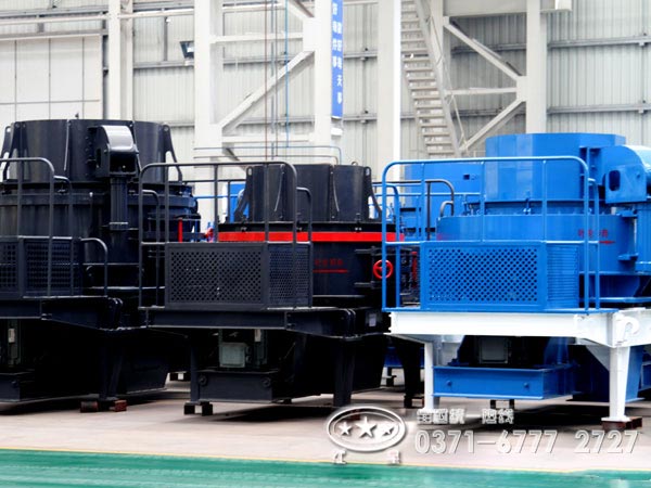 不同型號(hào)下的河卵石制砂機(jī) 不同型號(hào)下的河卵石制砂機(jī)