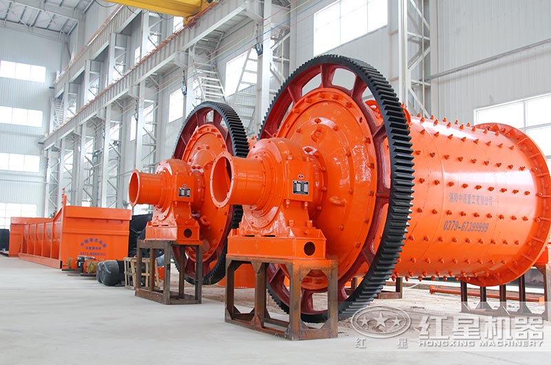 不同型號的球磨機(jī) 不同型號的球磨機(jī)