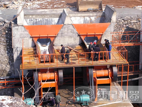 制砂生產(chǎn)線安裝現(xiàn)場 制砂生產(chǎn)線安裝現(xiàn)場