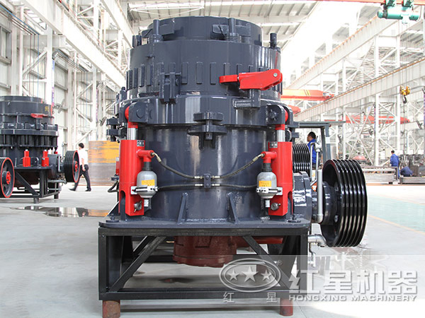 圓錐破碎機(jī) 圓錐破碎機(jī)