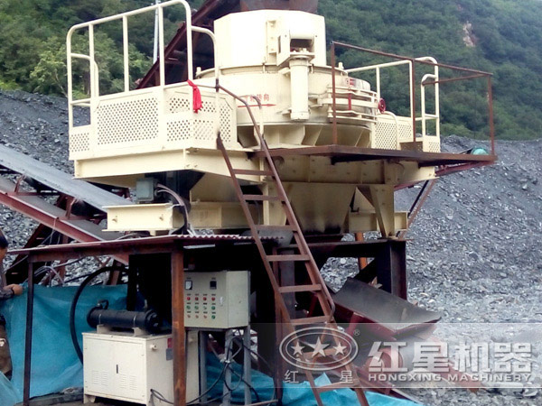 制砂機工作現(xiàn)場 成套工作現(xiàn)場