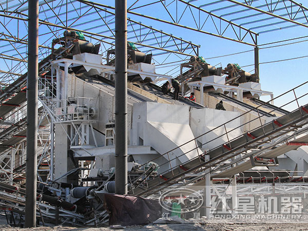 砂石骨料生產線現(xiàn)場 砂石骨料生產線現(xiàn)場