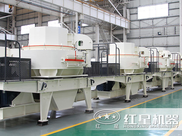 沖擊式破碎機(jī)生產(chǎn)車間 沖擊式破碎機(jī)生產(chǎn)車間