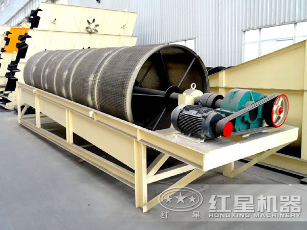 不同型號(hào)的滾筒篩 不同型號(hào)的滾筒篩