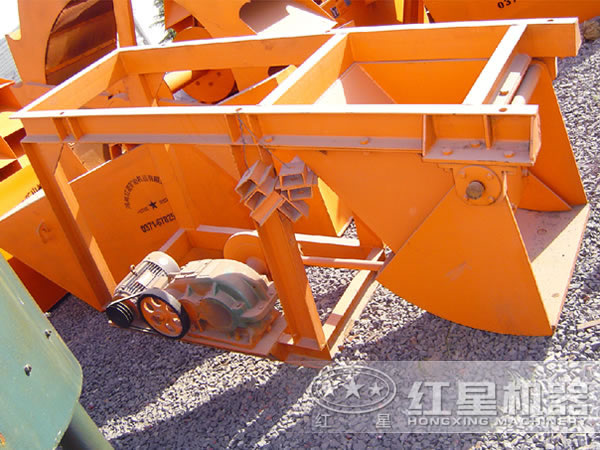 槽式給料機(jī)實(shí)物圖片 槽式給料機(jī)實(shí)物圖片