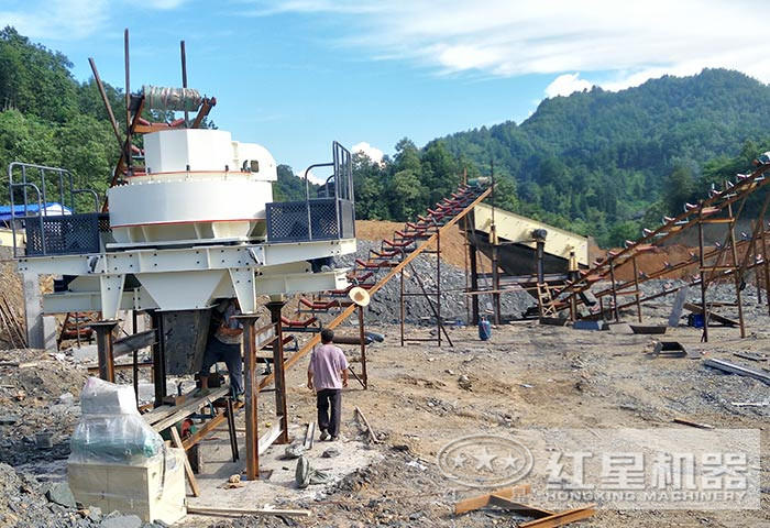 沖擊式碎石機當(dāng)制砂 沖擊式碎石機當(dāng)制砂