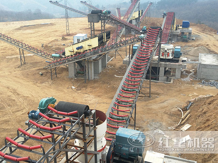 多缸液壓圓錐破碎機(jī)設(shè)備 多缸液壓圓錐破碎機(jī)設(shè)備