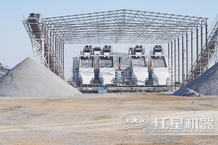 機(jī)械化砂石處理生產(chǎn)場(chǎng) 機(jī)械化砂石處理生產(chǎn)場(chǎng)