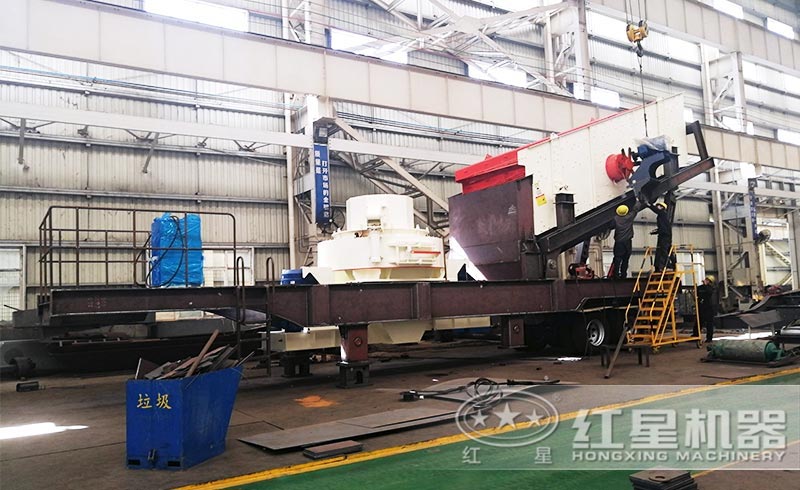 移動式制砂機(jī)生產(chǎn)車間 移動式制砂機(jī)生產(chǎn)車間
