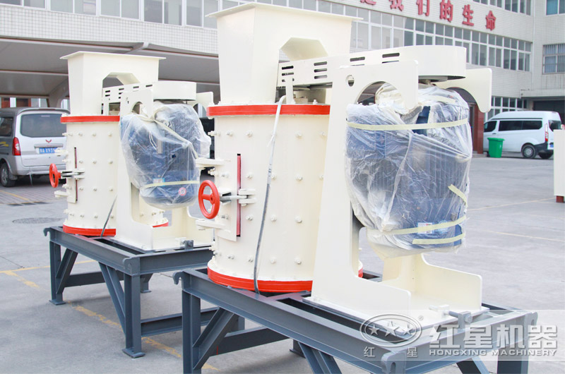 復合式破碎機細節(jié)實拍 復合式破碎機細節(jié)實拍