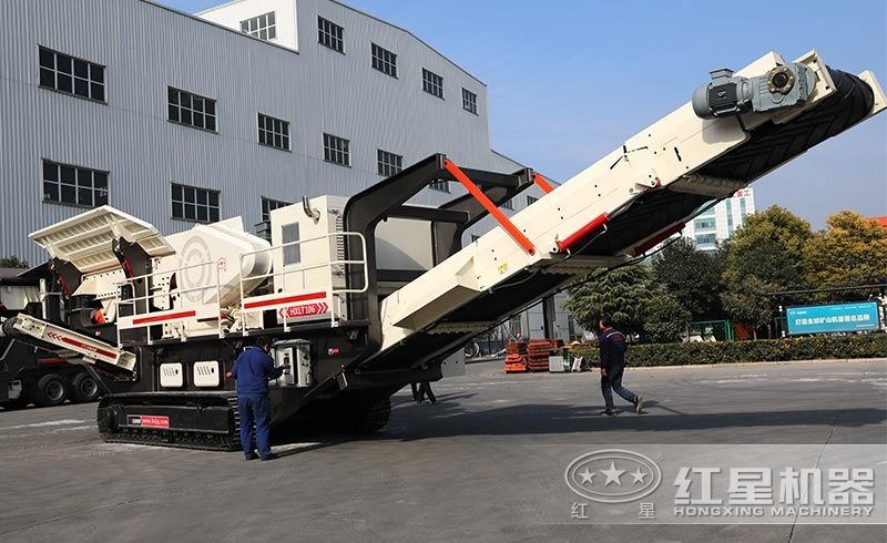 履帶式移動(dòng)破碎機(jī) 履帶式移動(dòng)破碎機(jī)