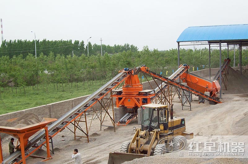 停產(chǎn)的沙場 停產(chǎn)的沙場