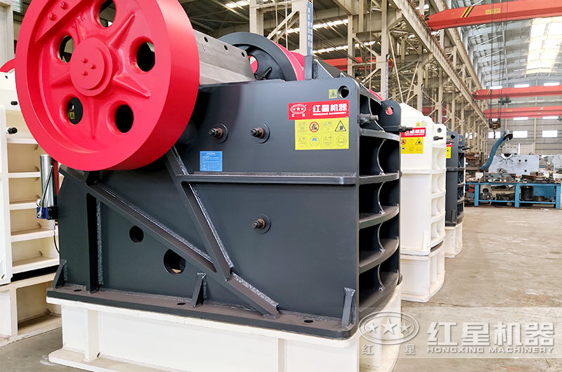 破碎出40-80mm石子用什么破碎機(jī)好？