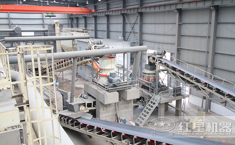 圓錐碎石機產(chǎn)量高，生產(chǎn)線必備設(shè)備