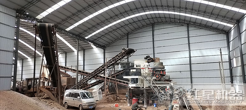 碎沙機(jī)設(shè)備多少錢一套，一天能生產(chǎn)多少？