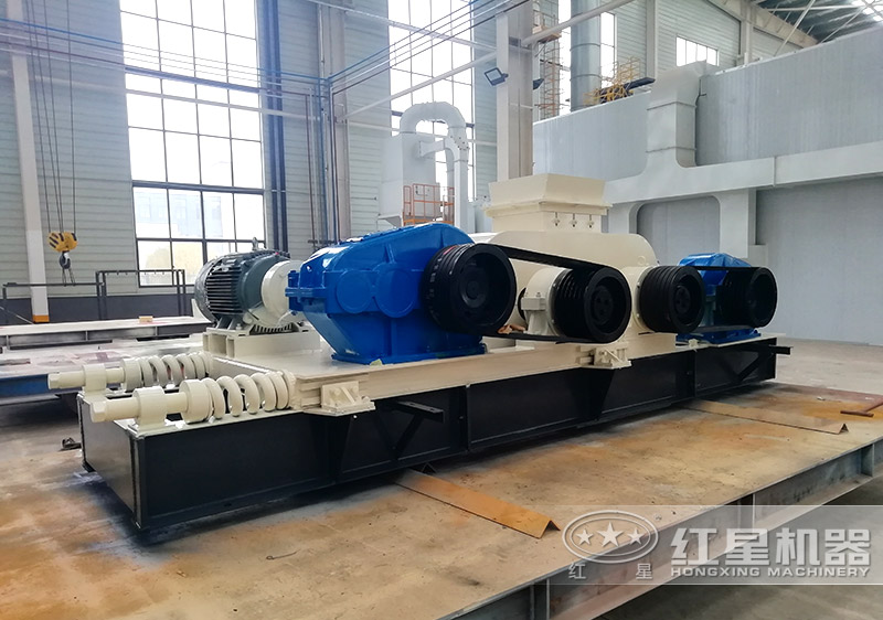 小型液壓對輥破碎機(jī)常用型號及價格，提供現(xiàn)場視頻